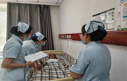 激動人心！ 她們將重癥肝衰竭患者從死亡線拉了回來