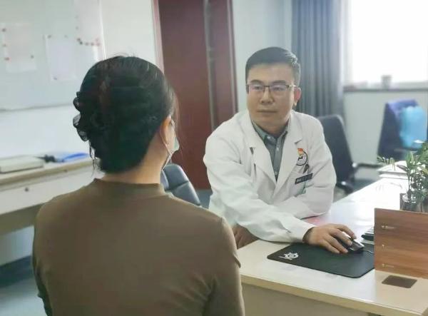 五旬大姐患“怪病”30年，確診后3個(gè)月治愈