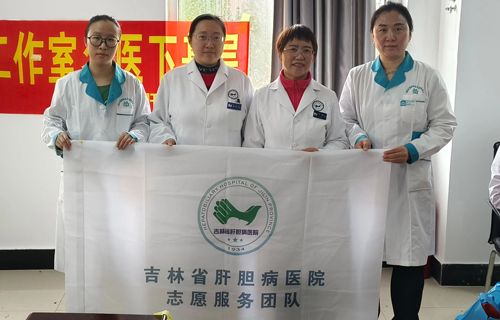 敬老服務(wù)不停歇 肝膽名醫(yī)送健康