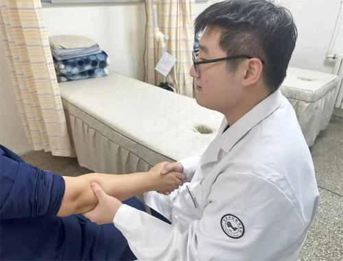 節(jié)后腰腿疼痛？中醫(yī)康復科古法妙招為您祛病解痛